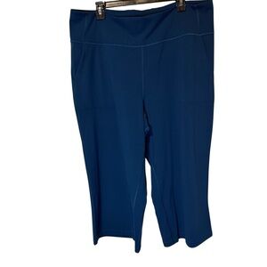 Lululemon Blue Cropped Yoga Pants Size 20